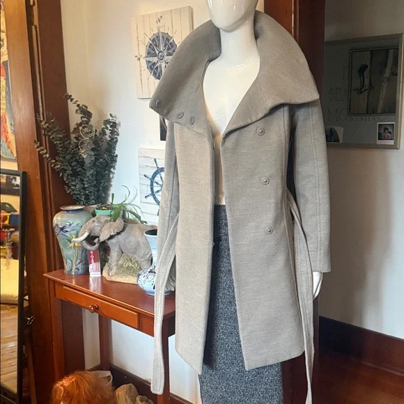 H&M size 8, heavy!!! Elegant Women's Belted Coat - Picture 6 of 9